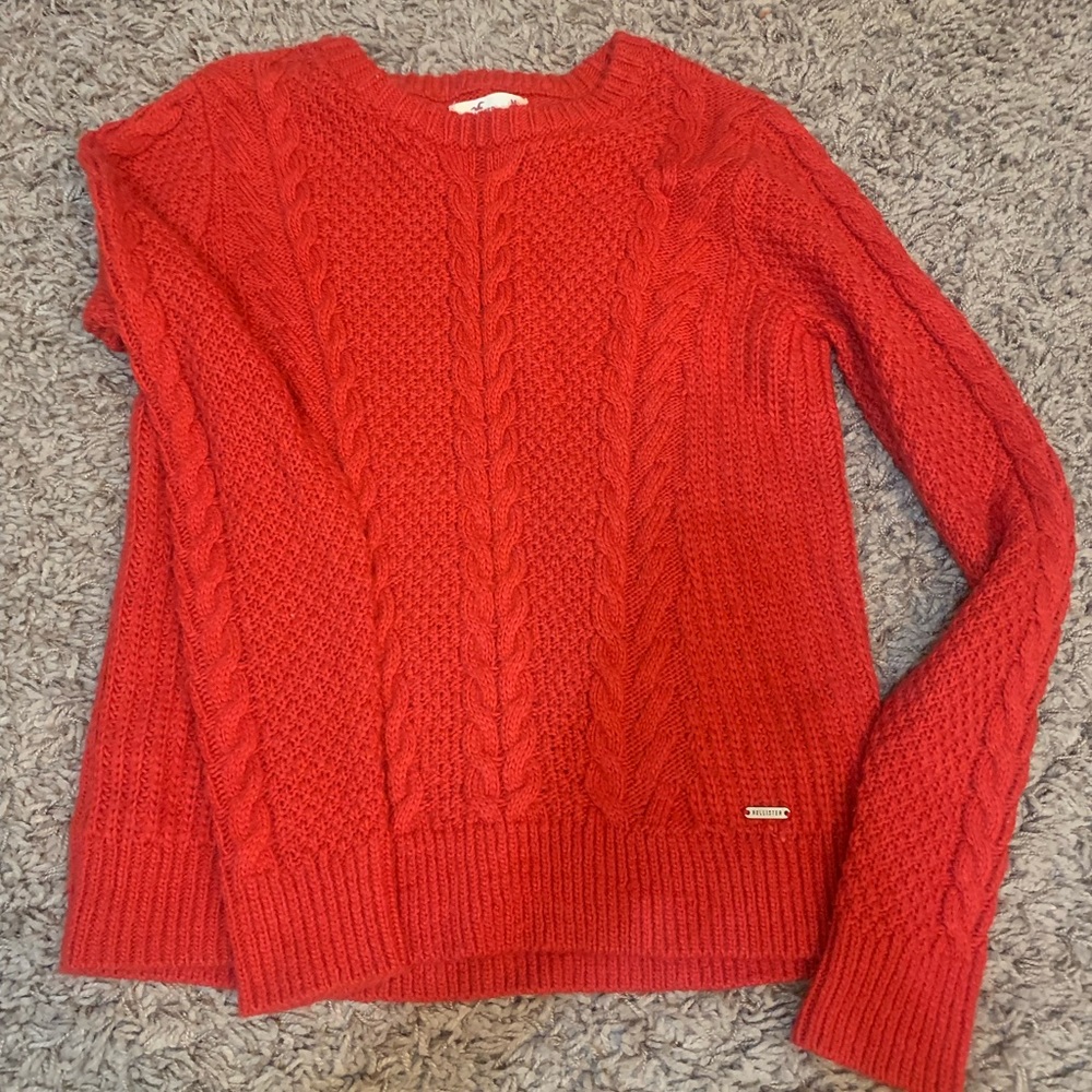 Hollister cable knit sweater